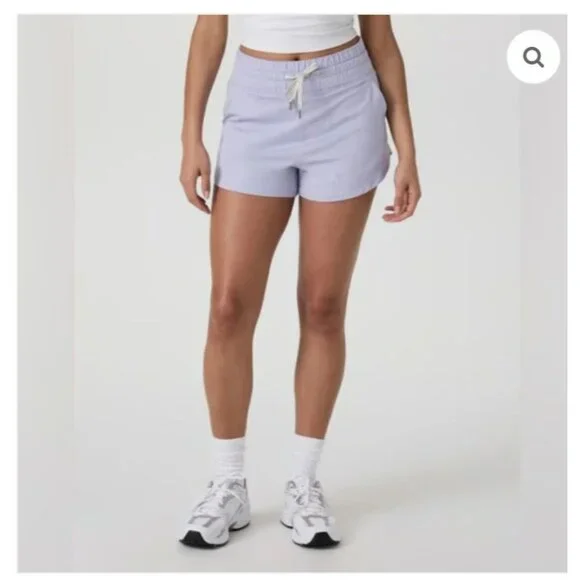 NWT Vuori Halo Performance 2.0 Lounge Shorts W's XL Lavendar MSRP$68 - Picture 3 of 11